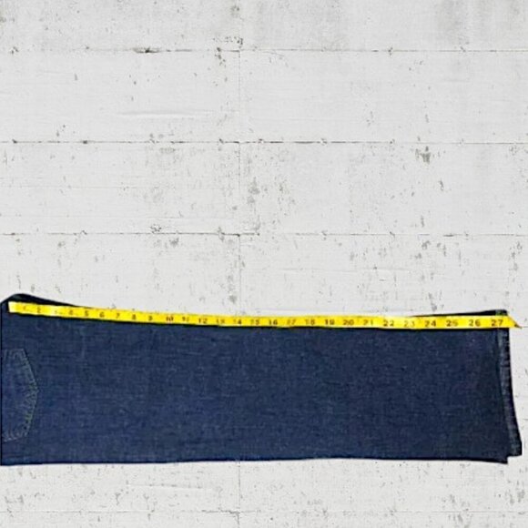 Levi Strauss & Co. Gold Label Straight Jeans SIze 14 - Picture 7 of 9